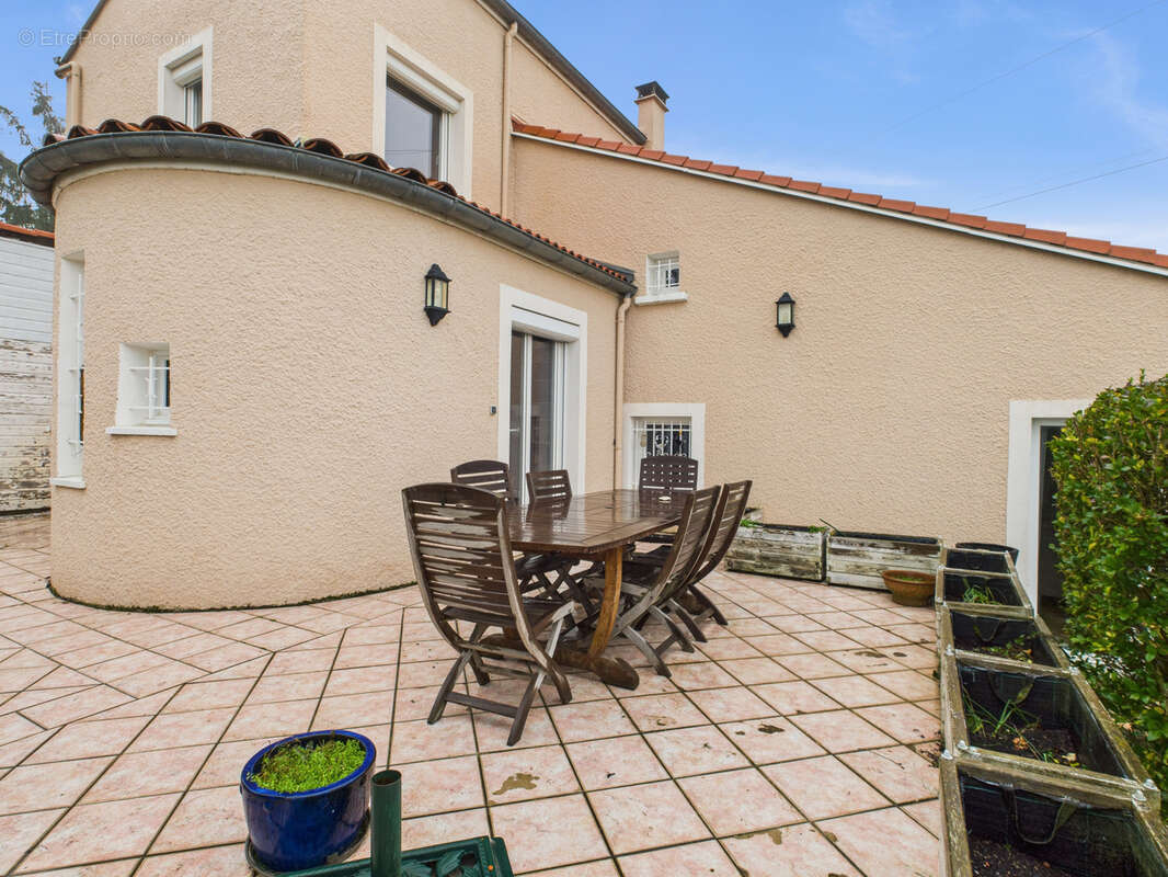 Maison à SAINT-ETIENNE