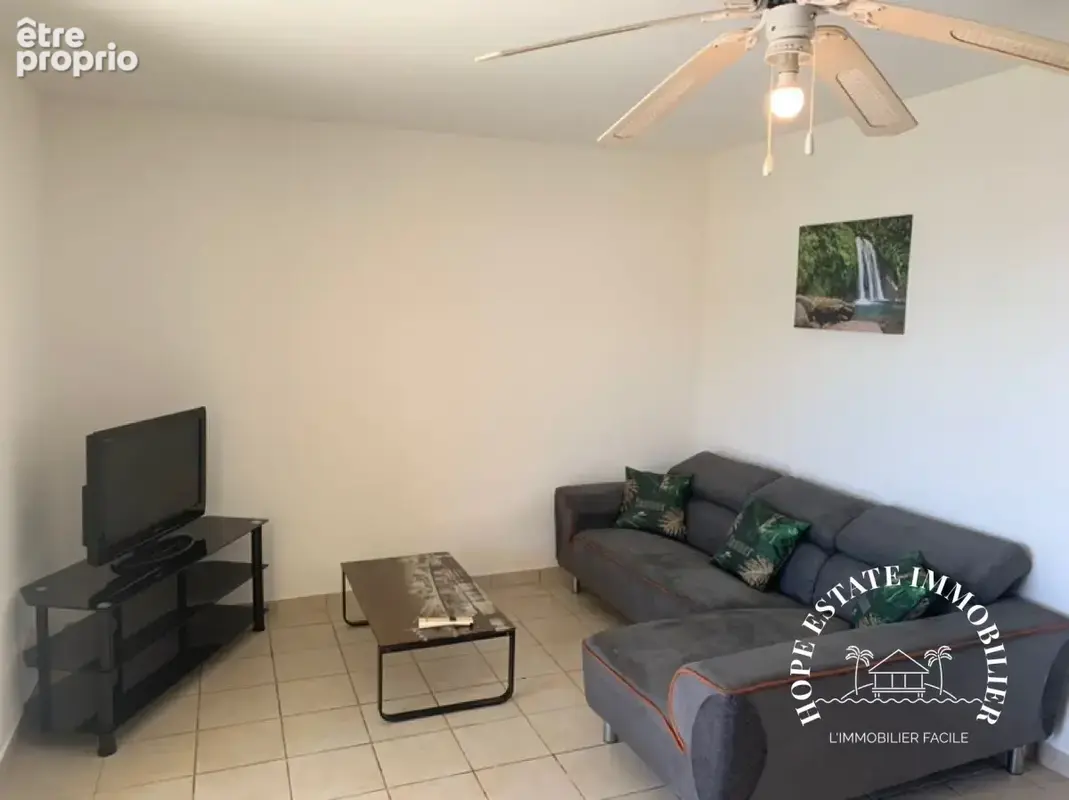 Appartement 3 pièces 55 m² à vendre à Saint-Martin (97150) - photo 4