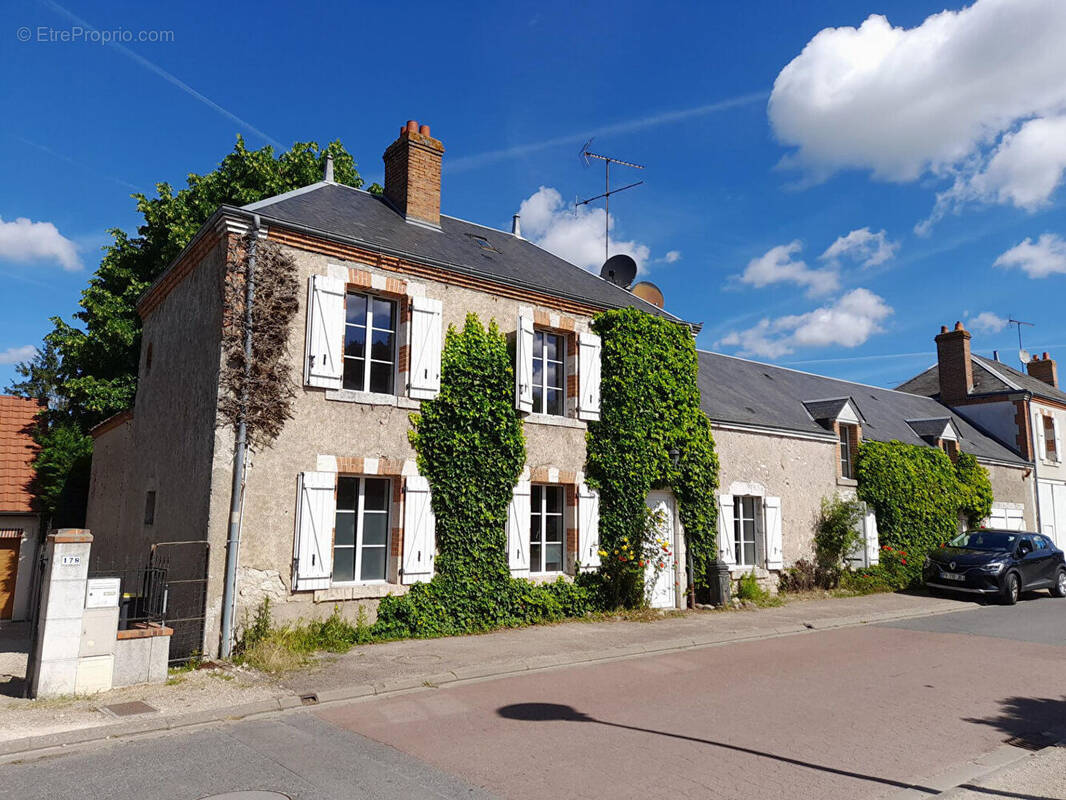 Maison à DRY