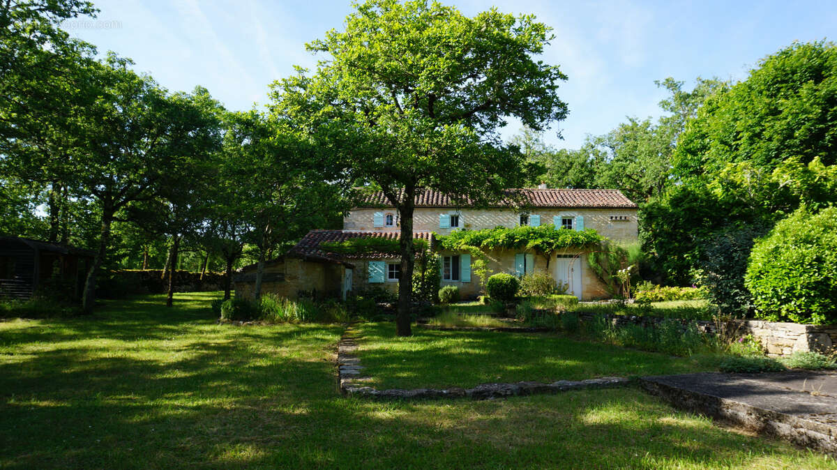 Maison à ESCLAUZELS