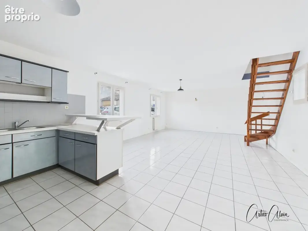 Maison à vendre 3 pièces avec extérieur et garage - photo 2