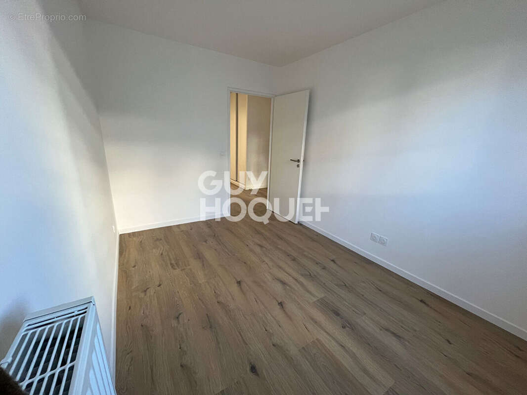 Appartement à LE BLANC-MESNIL
