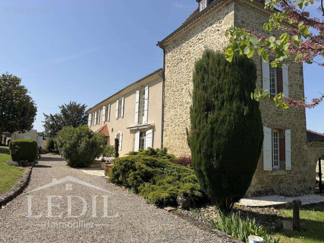 Maison à PREIGNAN