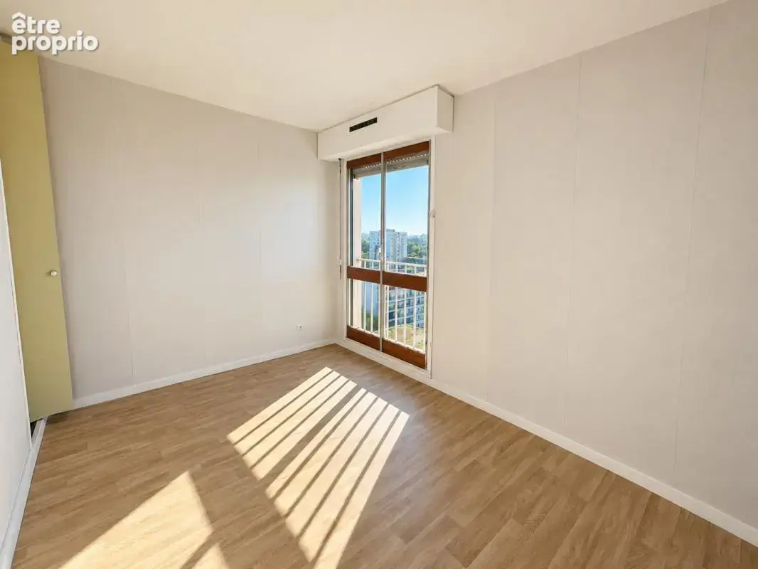 Appartement T4 Quartier Fontaine d'Ouche avec parking - photo 5