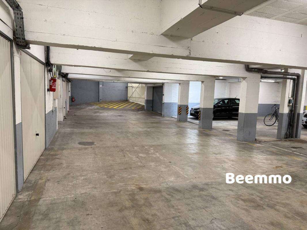 Double place de parking en centre-ville, Nice (06000), 3 avenue - photo 2