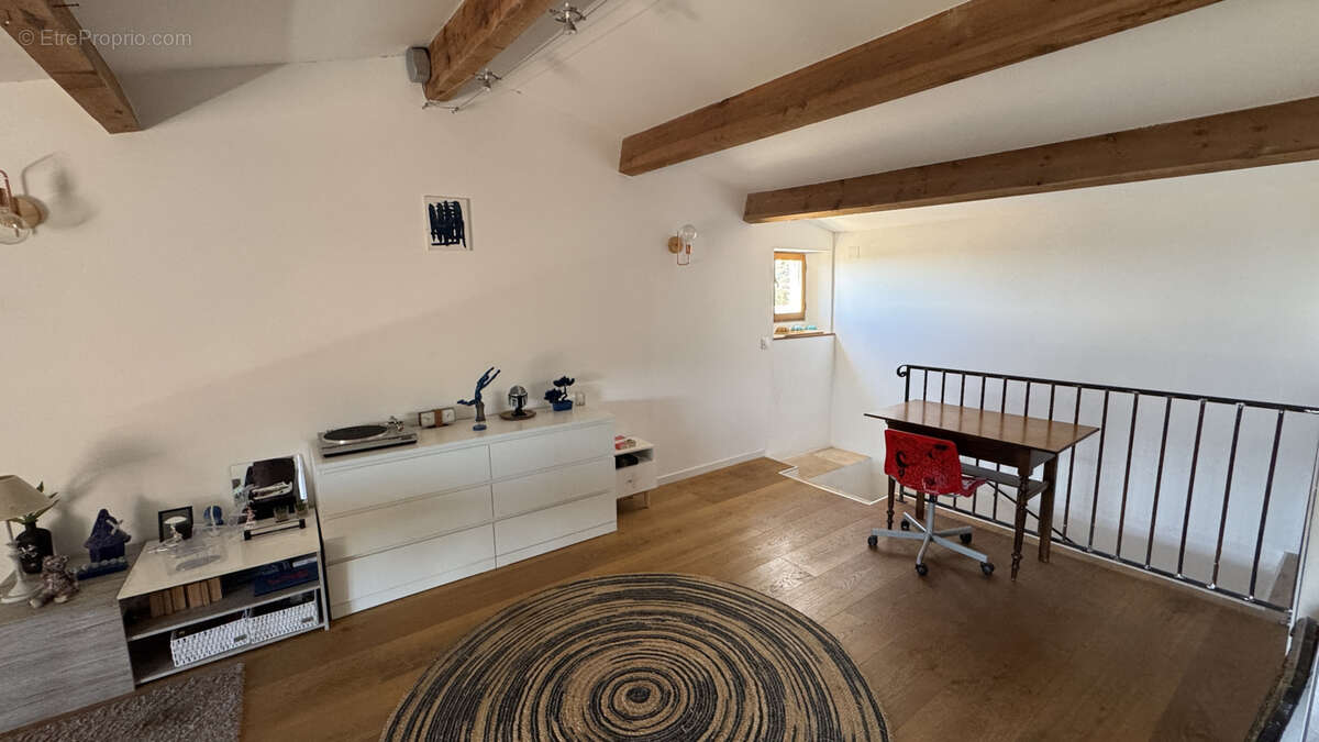 Maison de village T5 à Magagnosc - photo 13