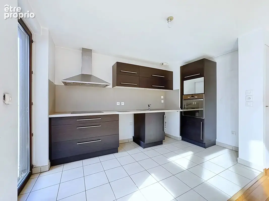 Appartement 4 pièces 82 m² à vendre à Grenoble (38000) - photo 2