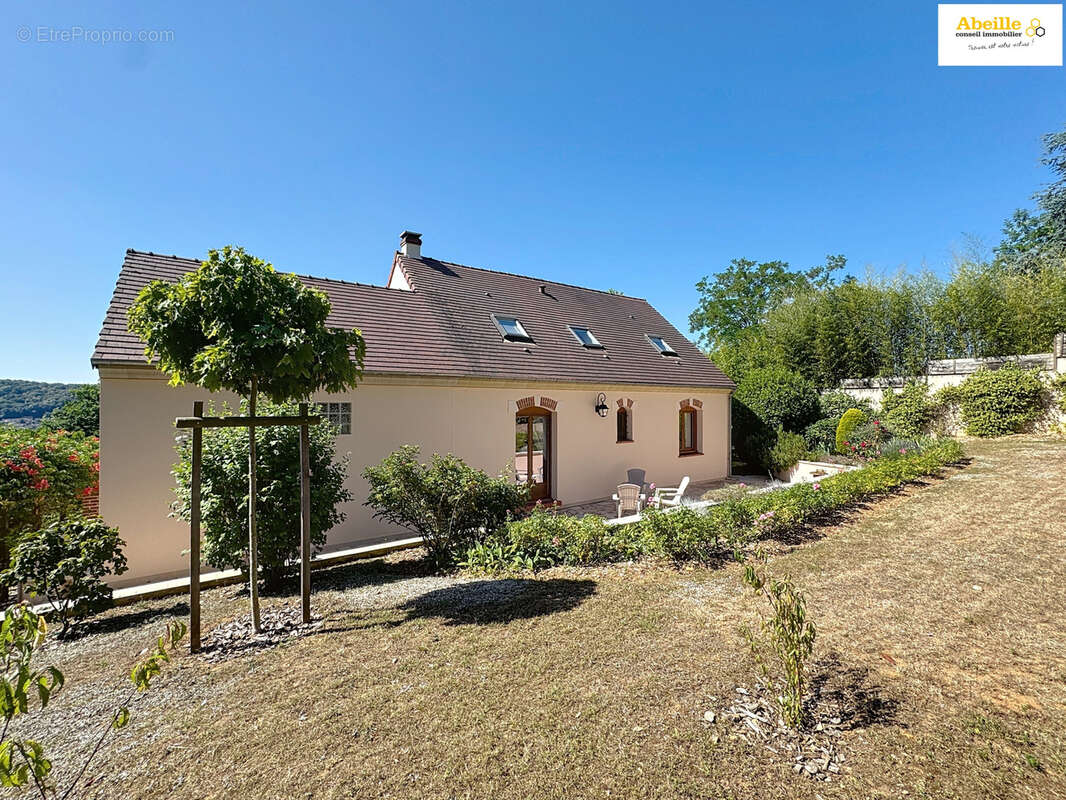 Maison à SAINT-CHERON