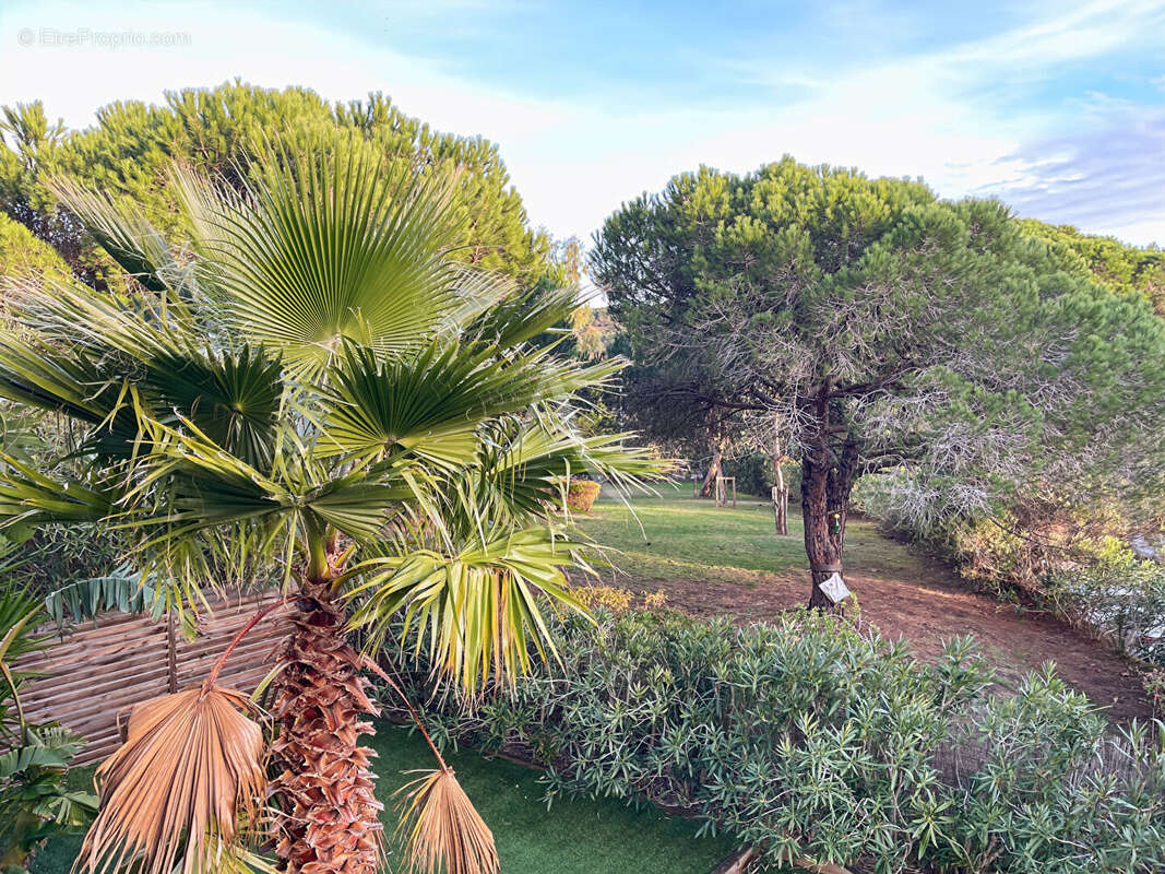 Appartement à LE CANNET