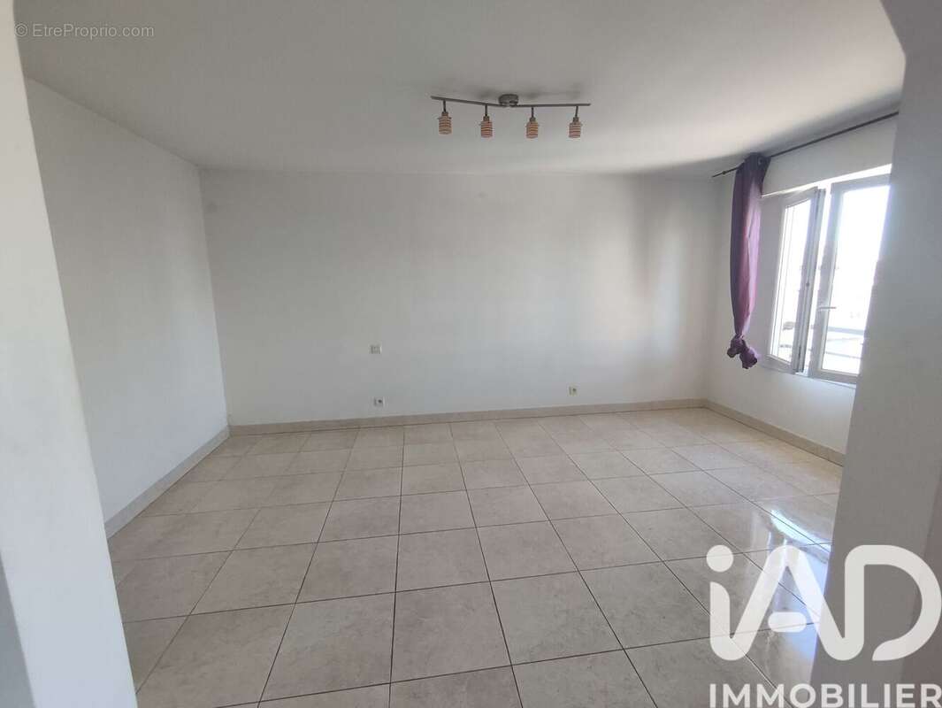 Photo 3 - Appartement à SAINT-RAPHAEL