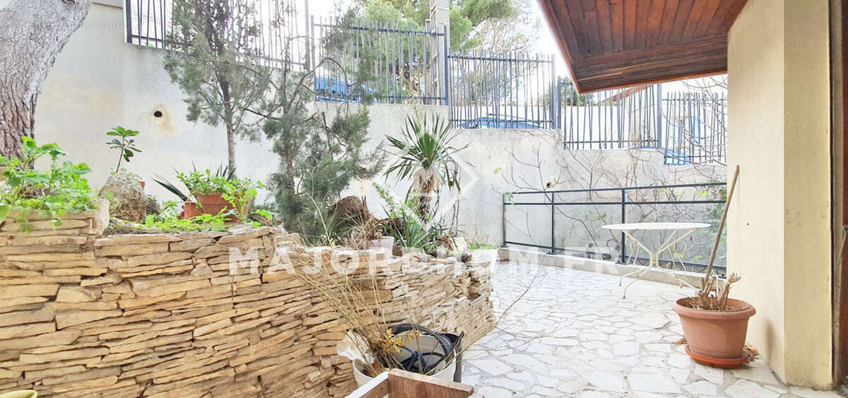 Appartement à MARSEILLE-8E