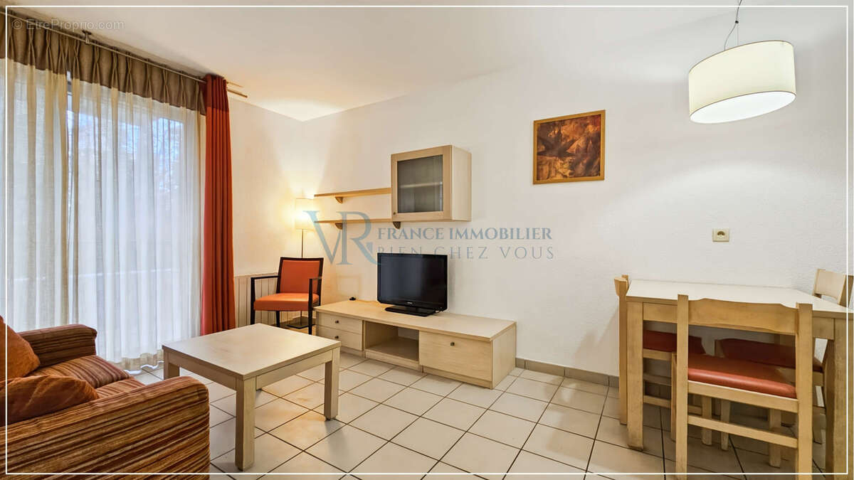 Studio meublé avec balcon et parking sous-sol - photo 4