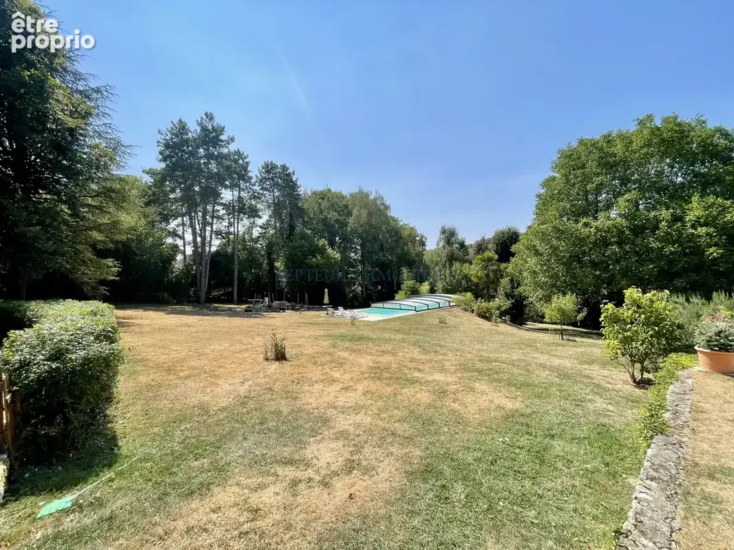 Maison ancienne individuelle de 7 pièces, sur 5 088 m2,avec garage et piscine. - photo 28