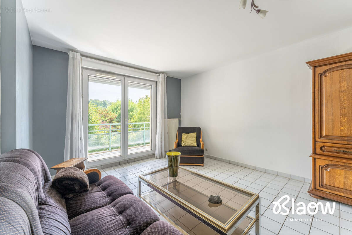 Appartement 90 m² à Meyzieu  - photo 4