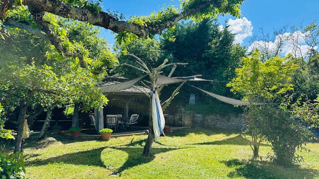 Maison à ENTRECHAUX