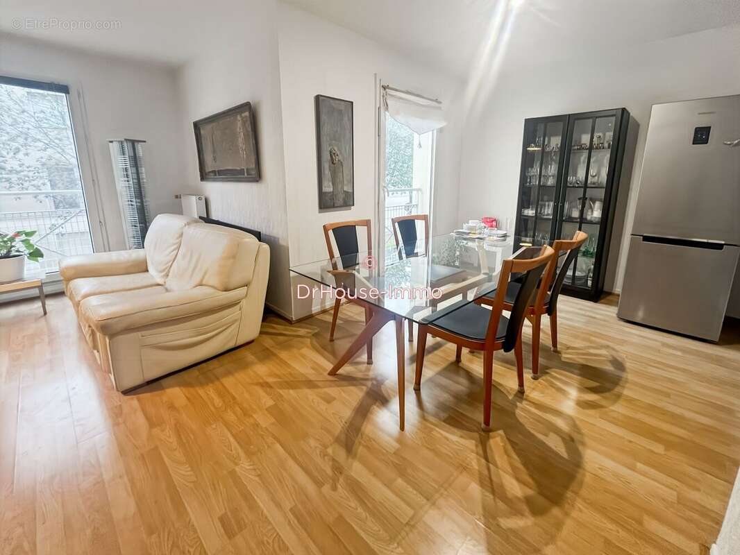 Appartement à BUSSY-SAINT-GEORGES