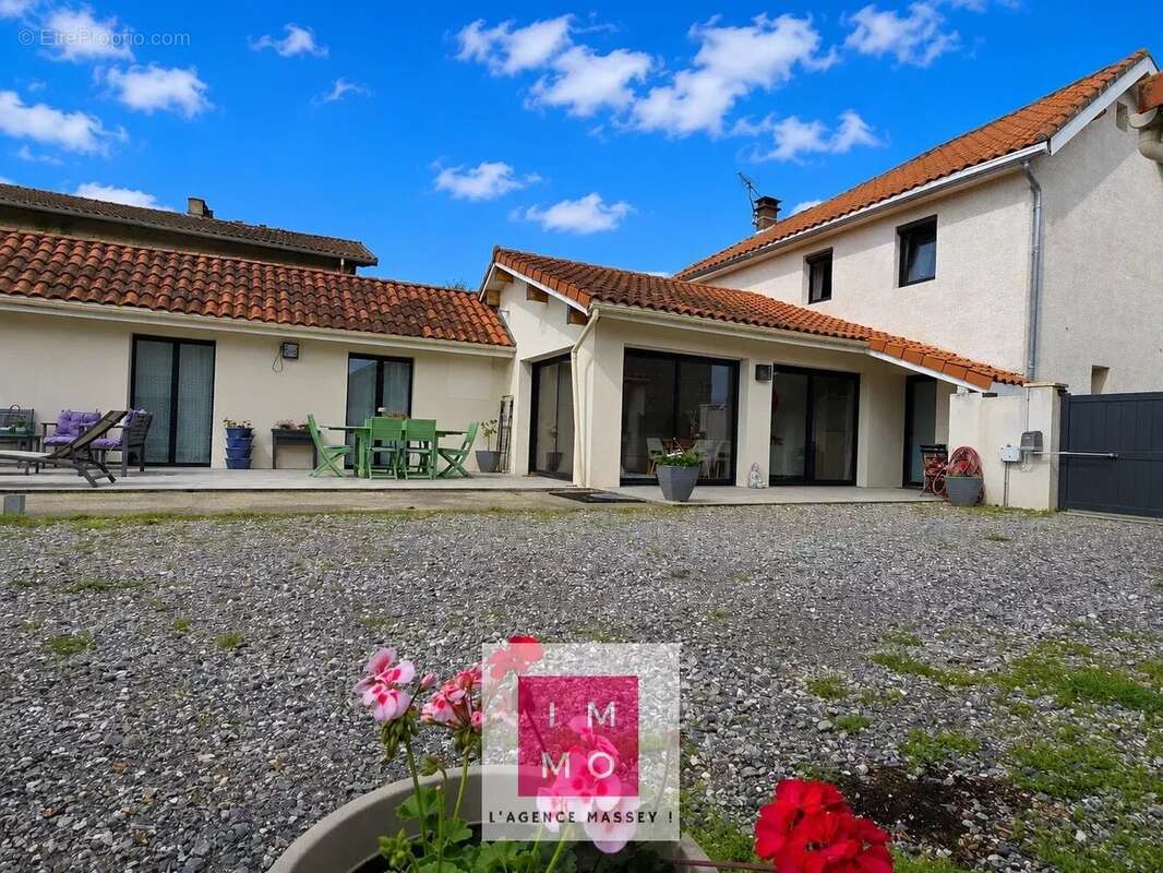 Maison à TARBES