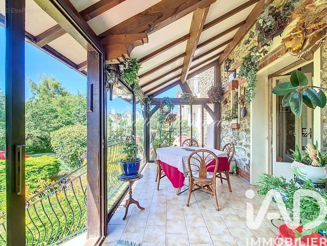 Photo 7 - Maison à SARTROUVILLE