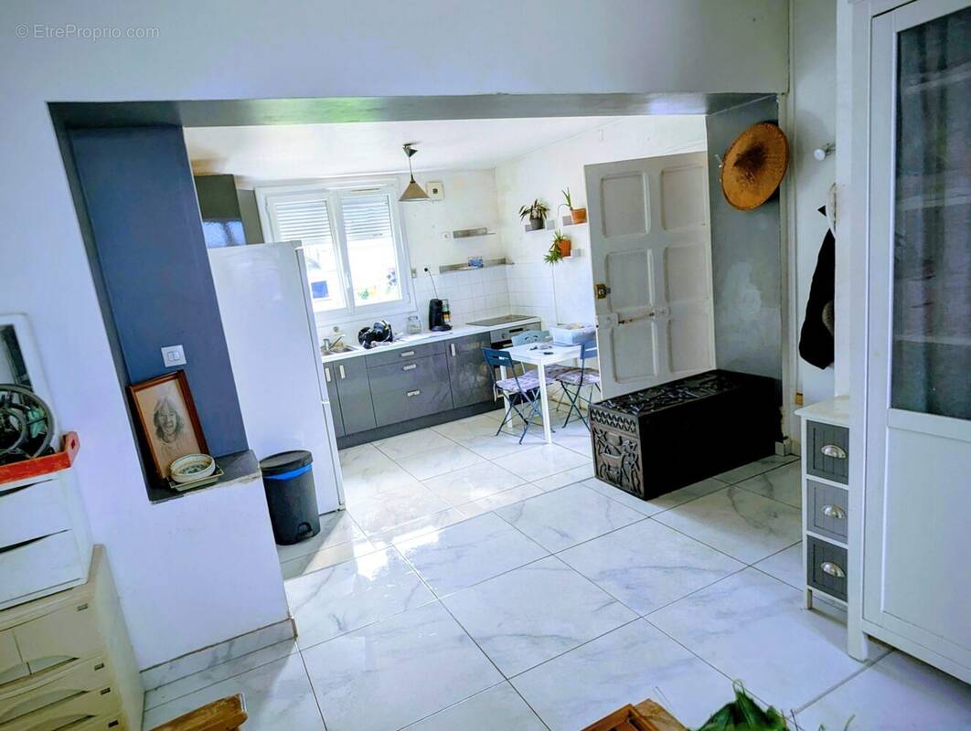 Maison à SAINT-PIERRE-DES-CORPS