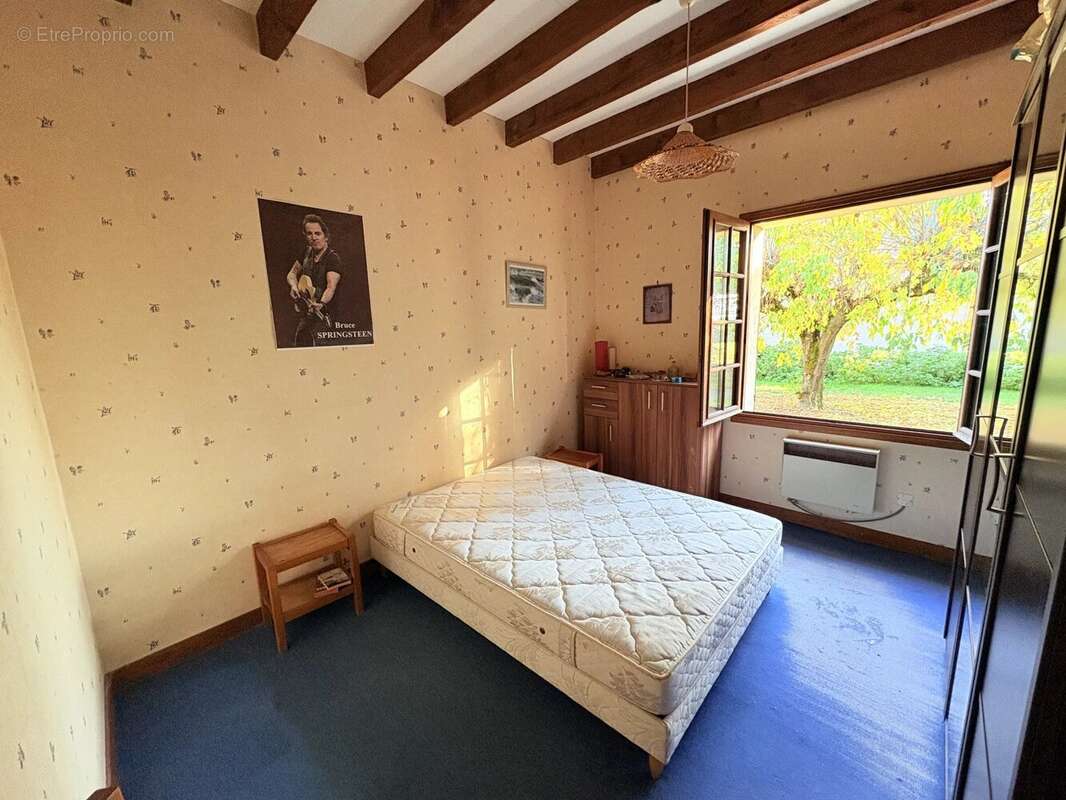 PRIGONRIEUX : Maison de plain-pied 5 pièces de 110m² avec jardin - photo 8