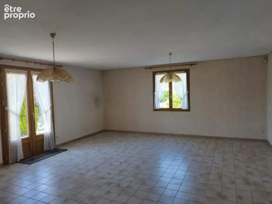 Maison 5 pièces 110 m² à vendre à Pelussin (42410) - photo 3