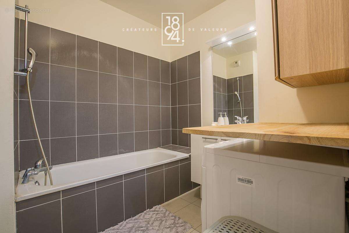 Appartement à MARSEILLE-13E