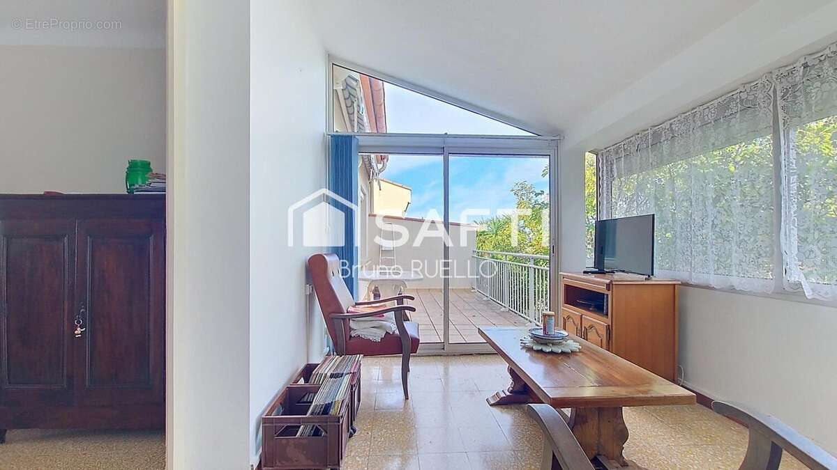 Photo 9 - Maison à SAINT-GENIS-DES-FONTAINES