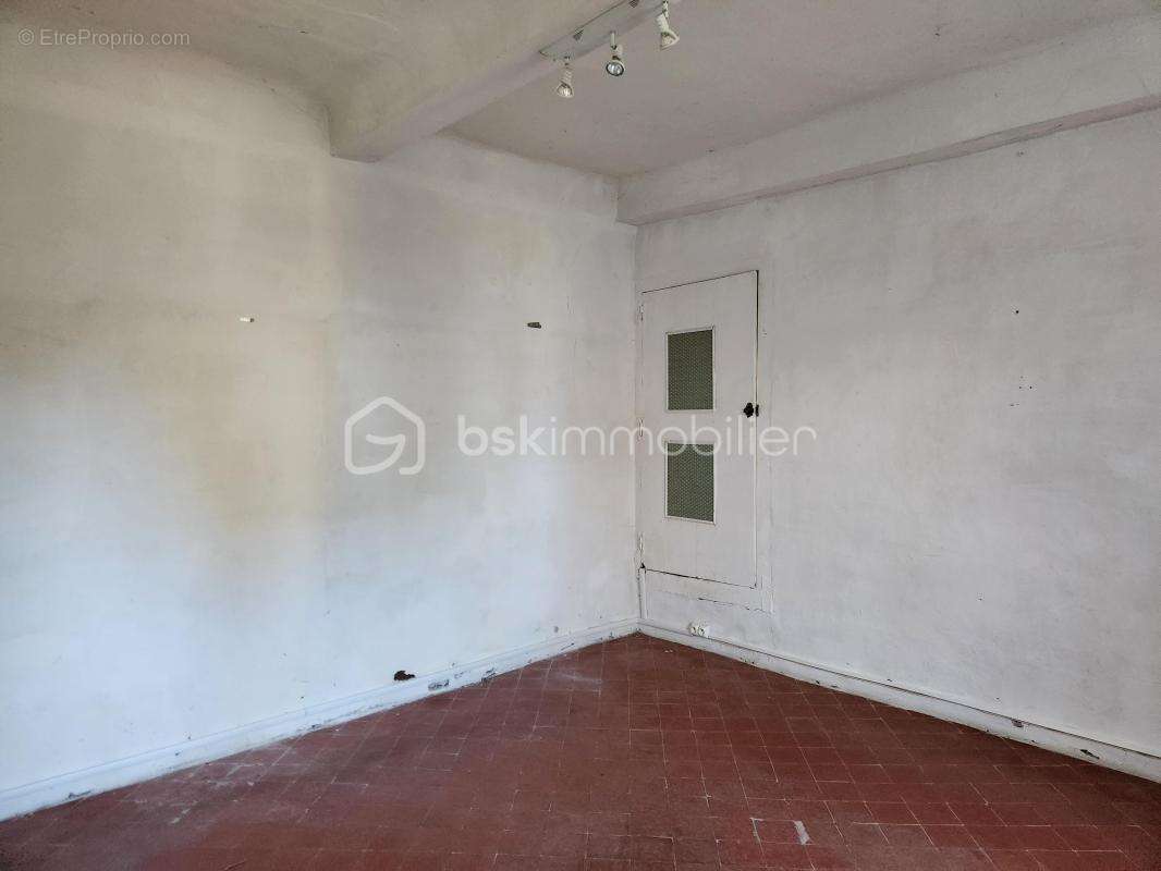 Maison à FORCALQUIER