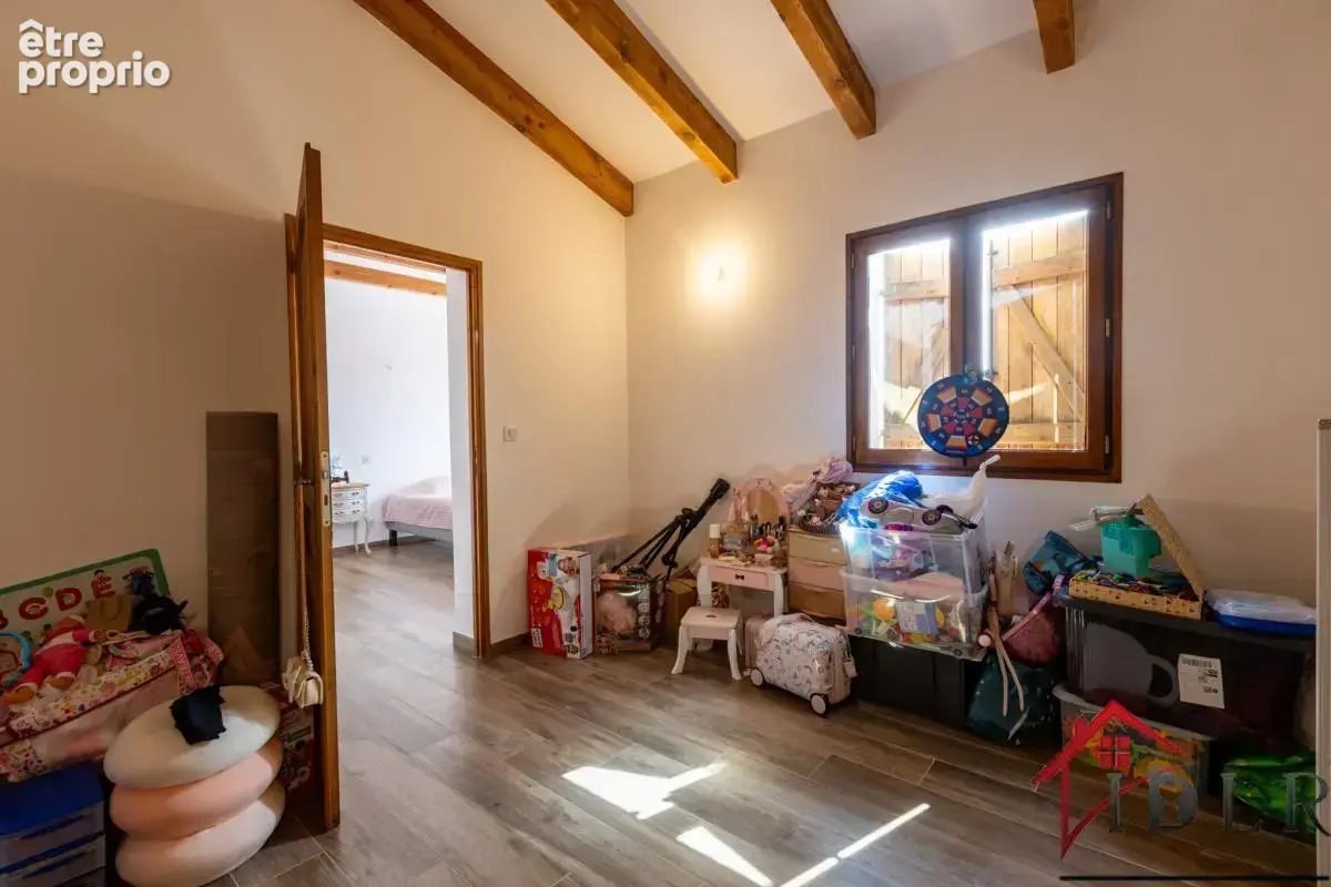 Demeure de prestige de 282 m2 composée de deux étages indépe - photo 14