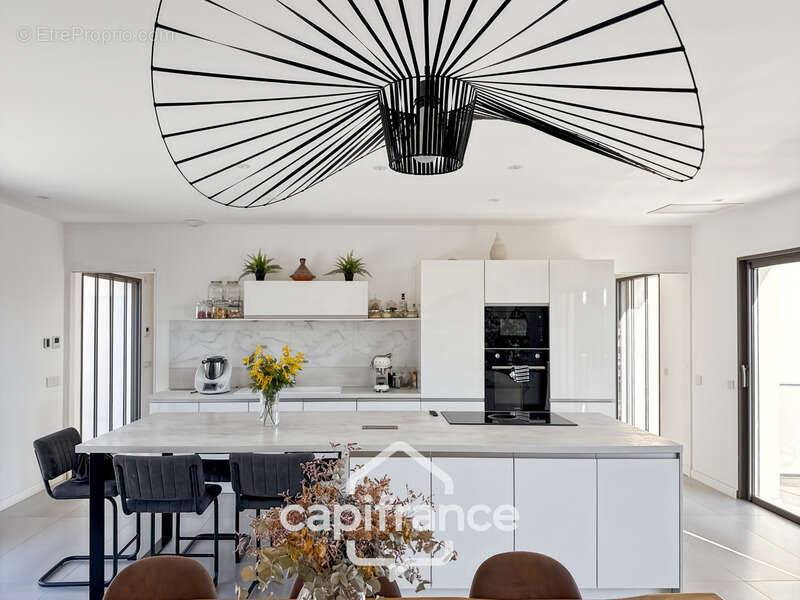 Maison à SAINT-GELY-DU-FESC