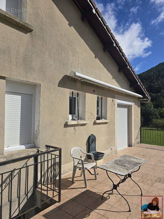 Maison à SAINT-ETIENNE-VALLEE-FRANCAISE