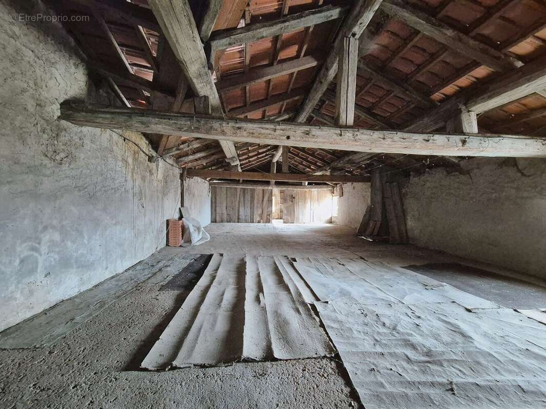 Maison à VIGY