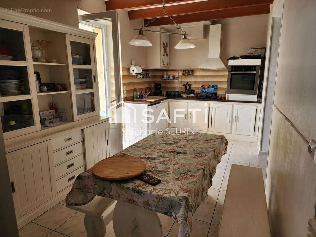 Photo 2 - Maison à MONTLIEU-LA-GARDE