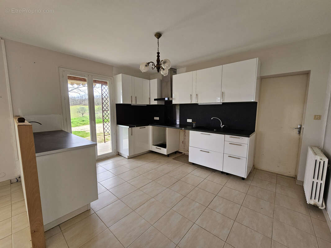 maisons de 315m2  avec 4ha à vendre - photo 15