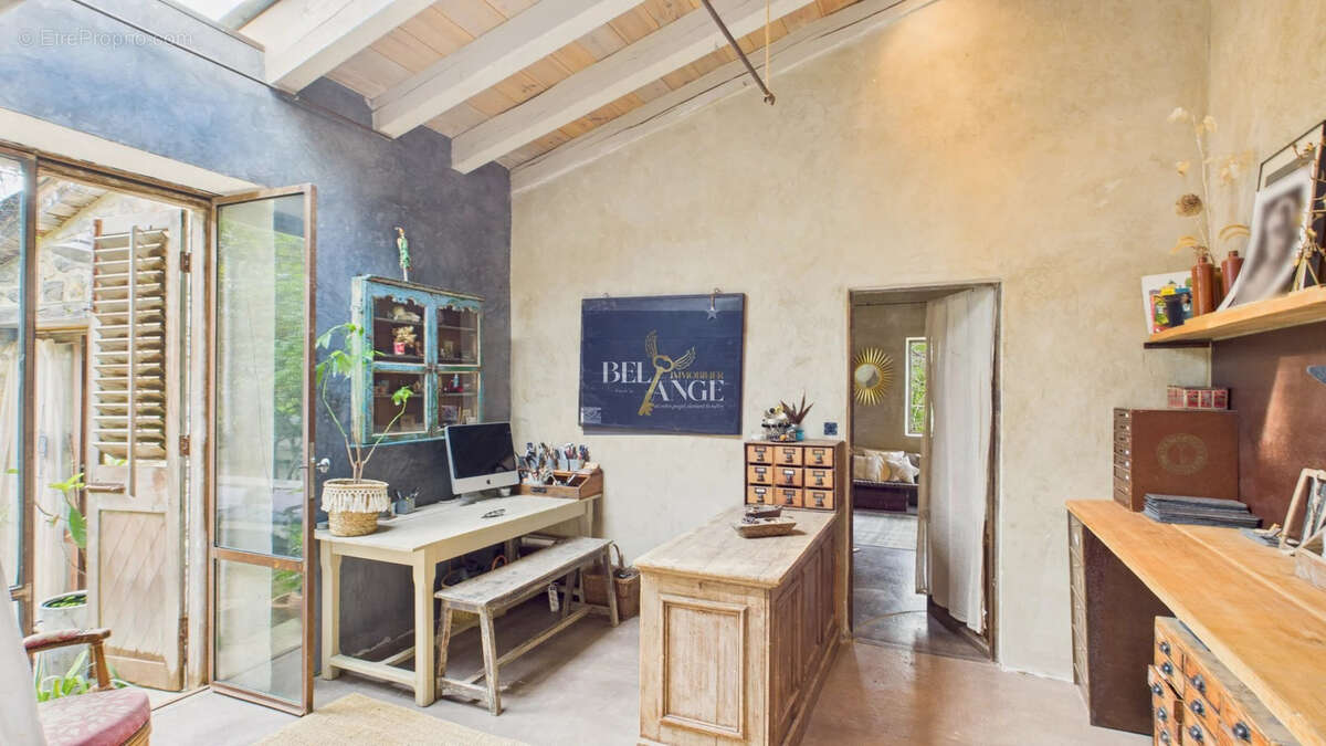 Maison à SAINT-ANDRE-DE-CRUZIERES