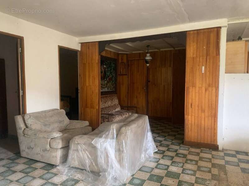 Maison à LUS-LA-CROIX-HAUTE