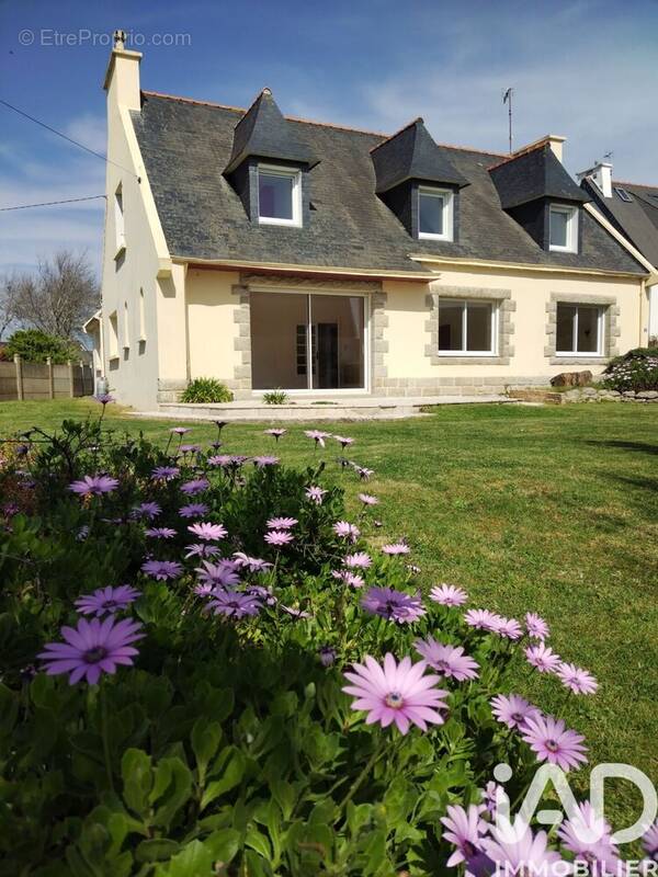 Photo 1 - Maison à GUILVINEC