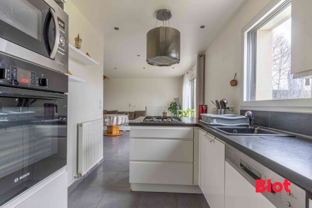 Maison à CORPS-NUDS