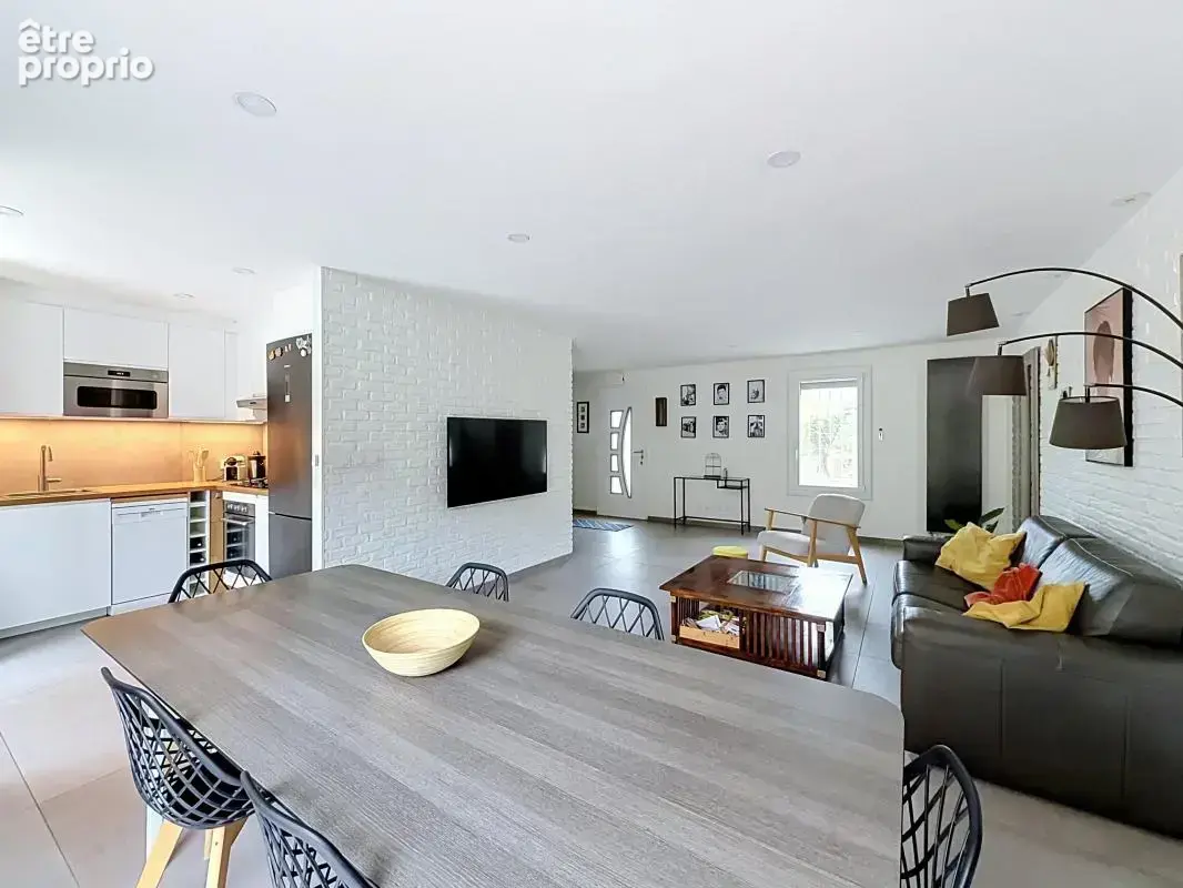 Maison 5 pièces 100 m² à vendre à Grigny (69520) - photo 7