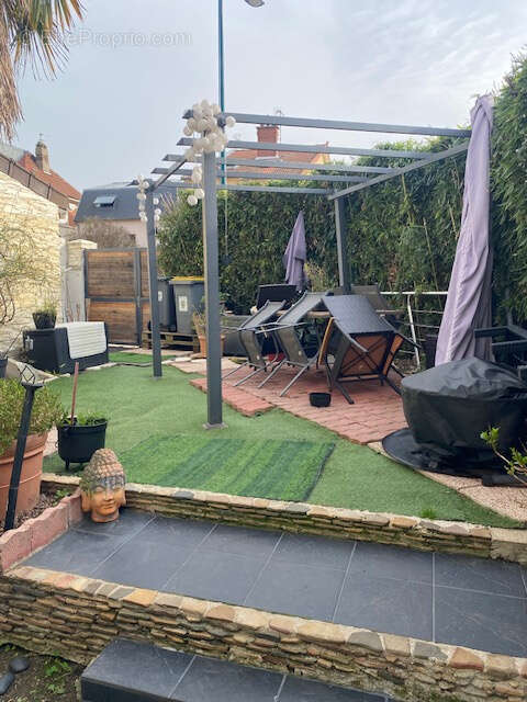 Maison à GENNEVILLIERS