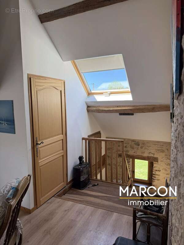Belle fermette de 176 m² - Secteur JARNAGES - photo 27