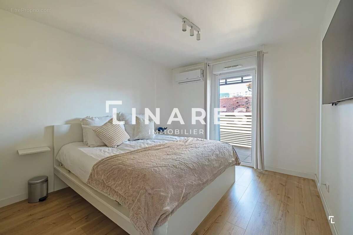 Appartement à MARSEILLE-9E