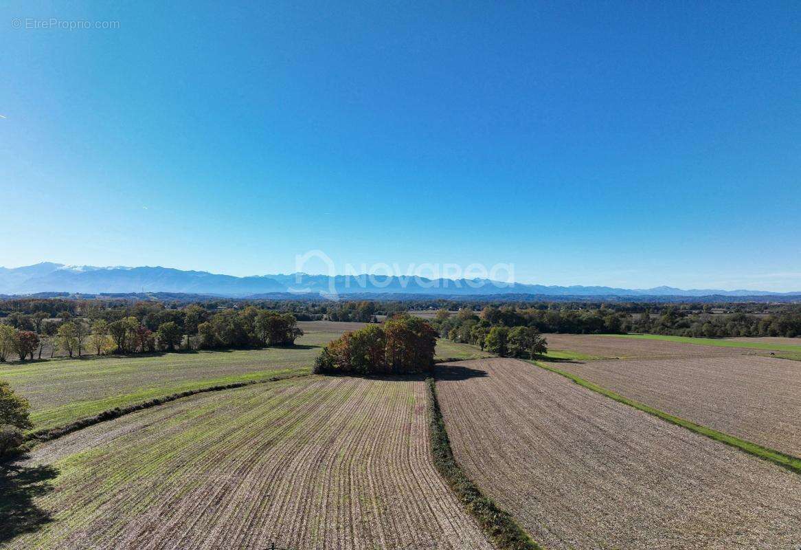 Maison à SERRES-MORLAAS