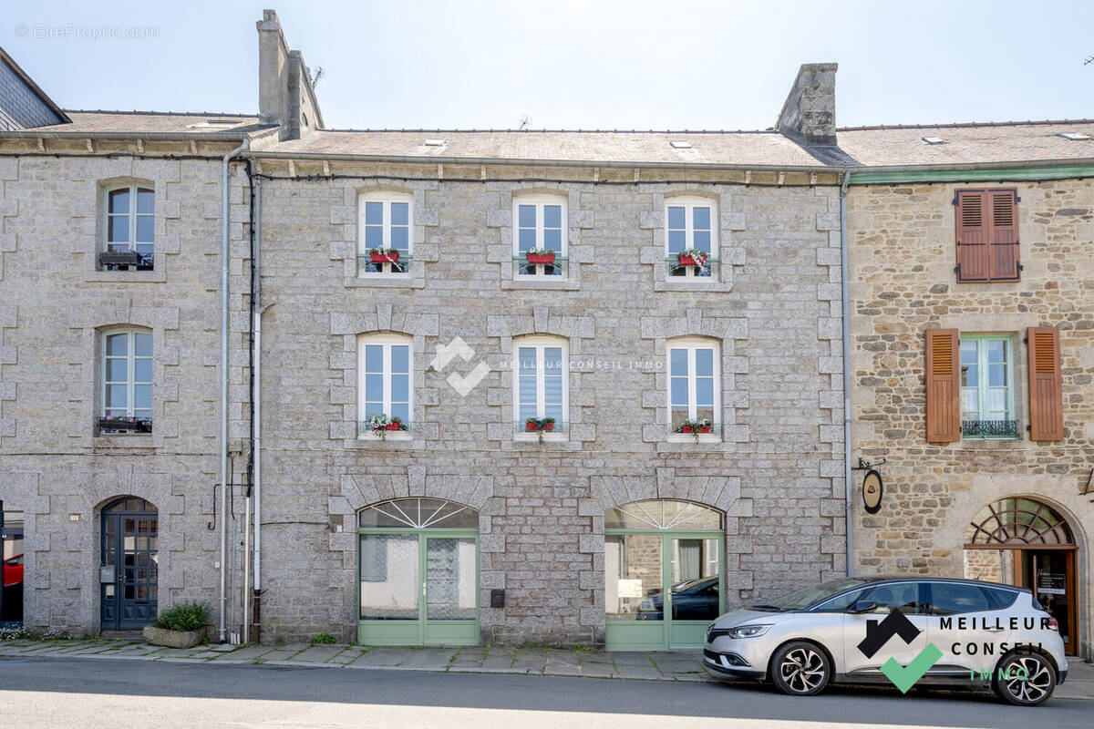 Maison à MONCONTOUR