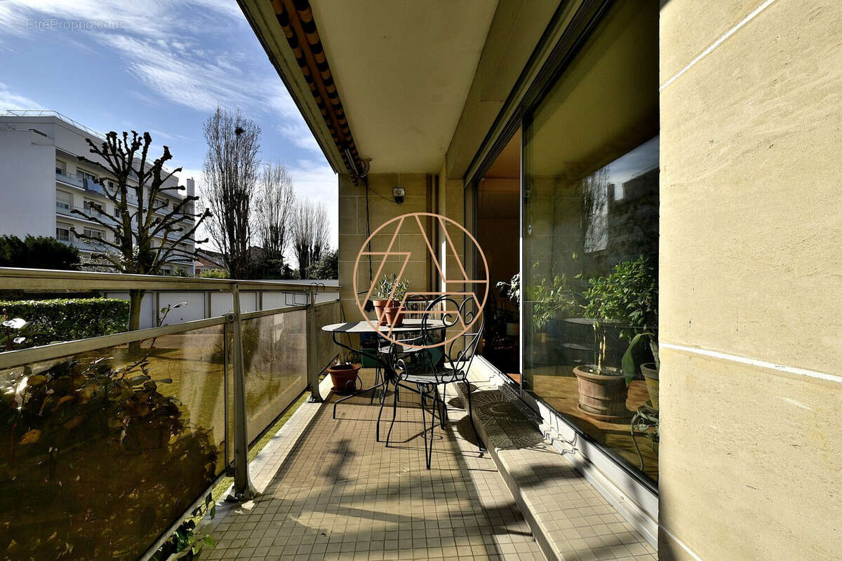 Appartement à SAINT-MAUR-DES-FOSSES