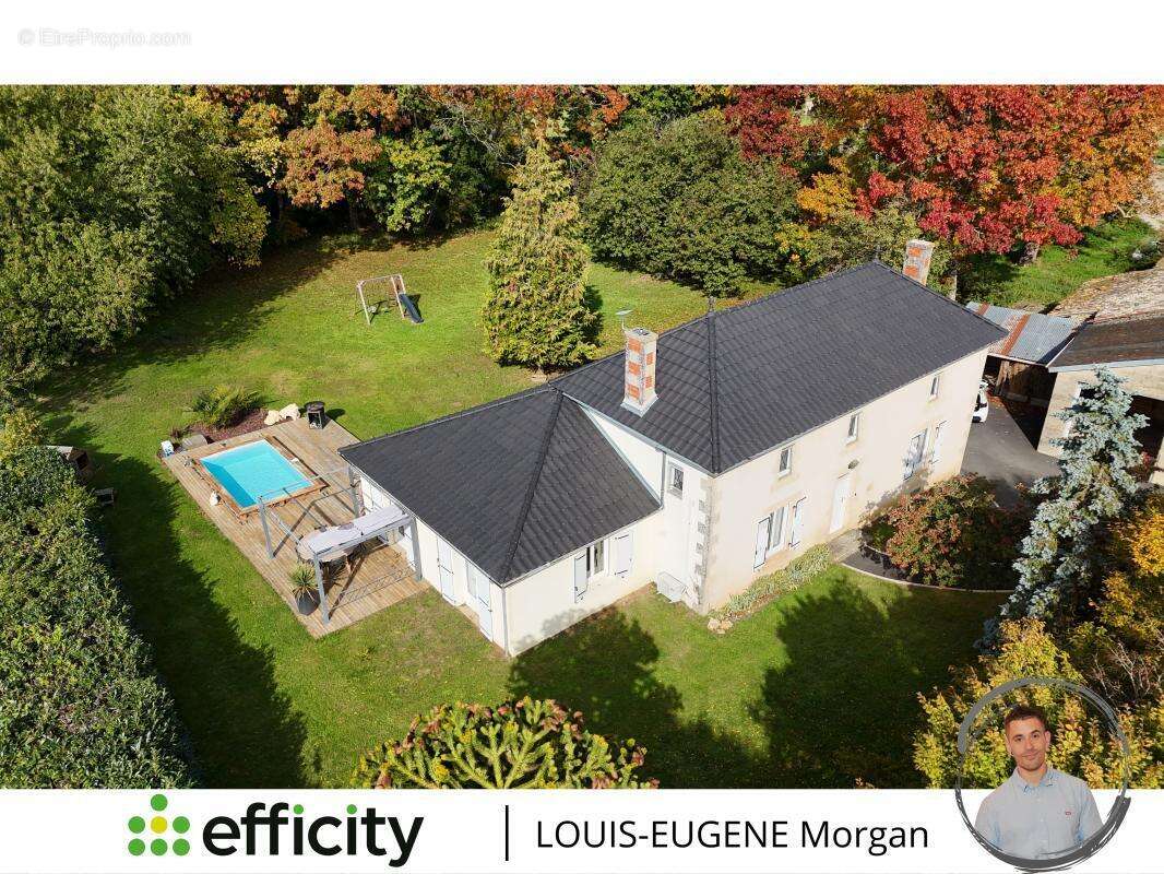 Maison à CHAMPAGNE-SAINT-HILAIRE