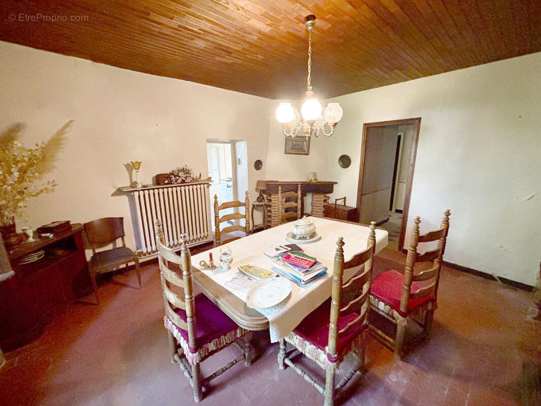 Maison à GRIGNAN