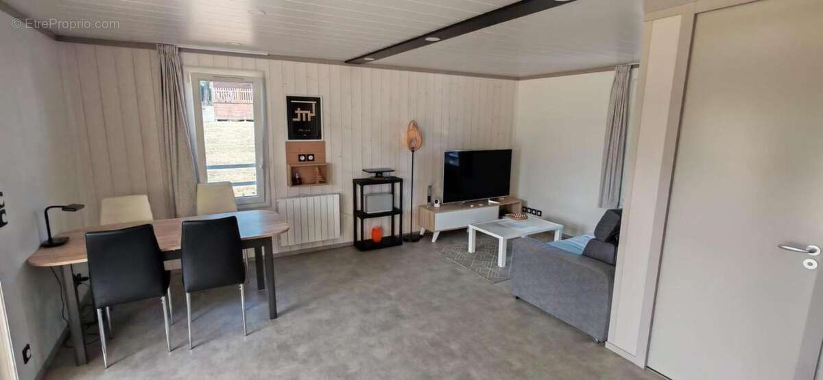 Maison habitable de suite dans un parc residentiel de loirsir au calme - photo 4