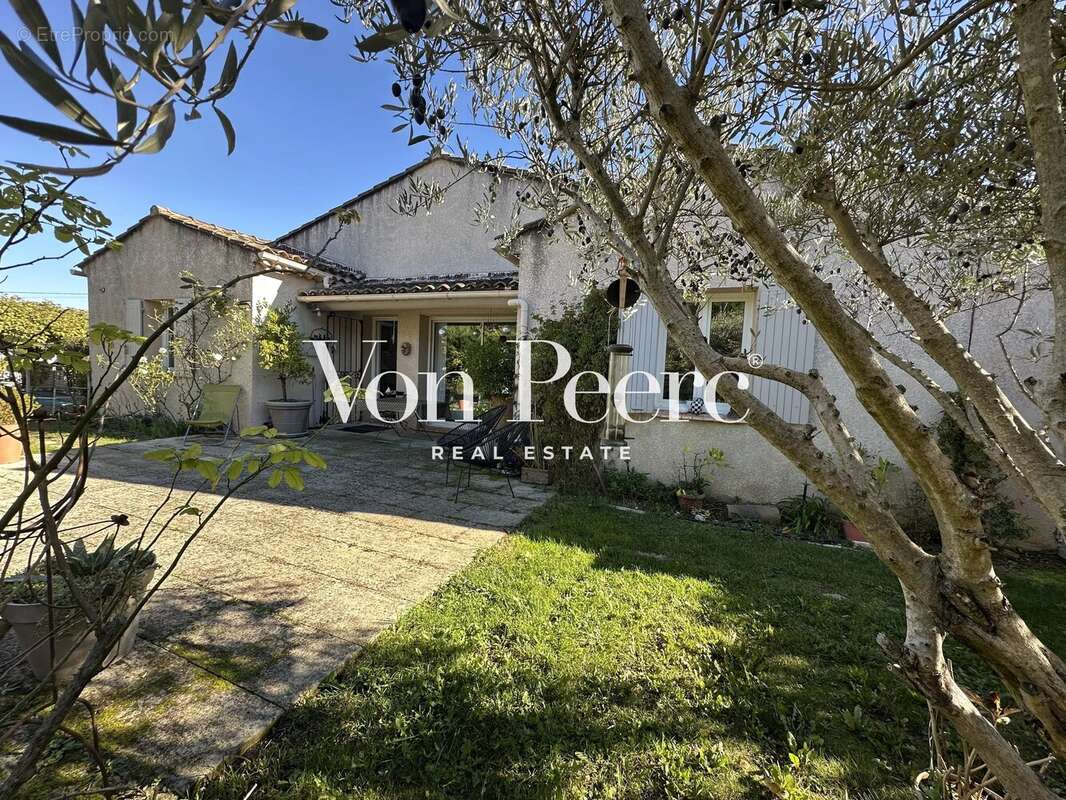 Maison à SAINT-REMY-DE-PROVENCE
