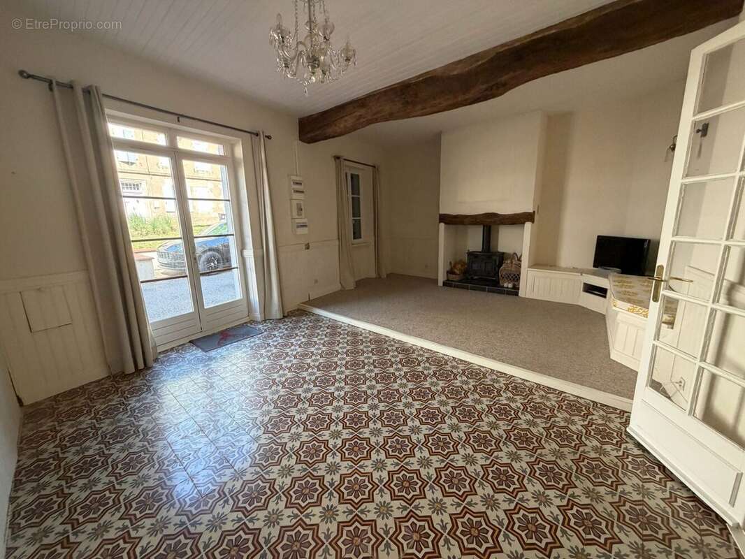 Maison 187 m² à Valence  - photo 5